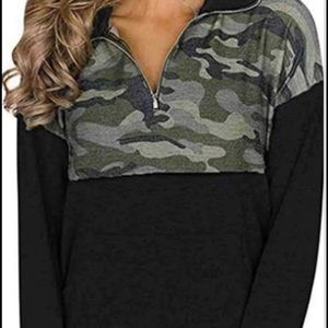Boutique Camo Sweatshirt XL
